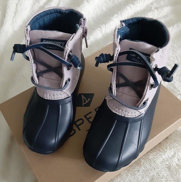 COPY - Sperry saltwater boot - Picture 2 of 4